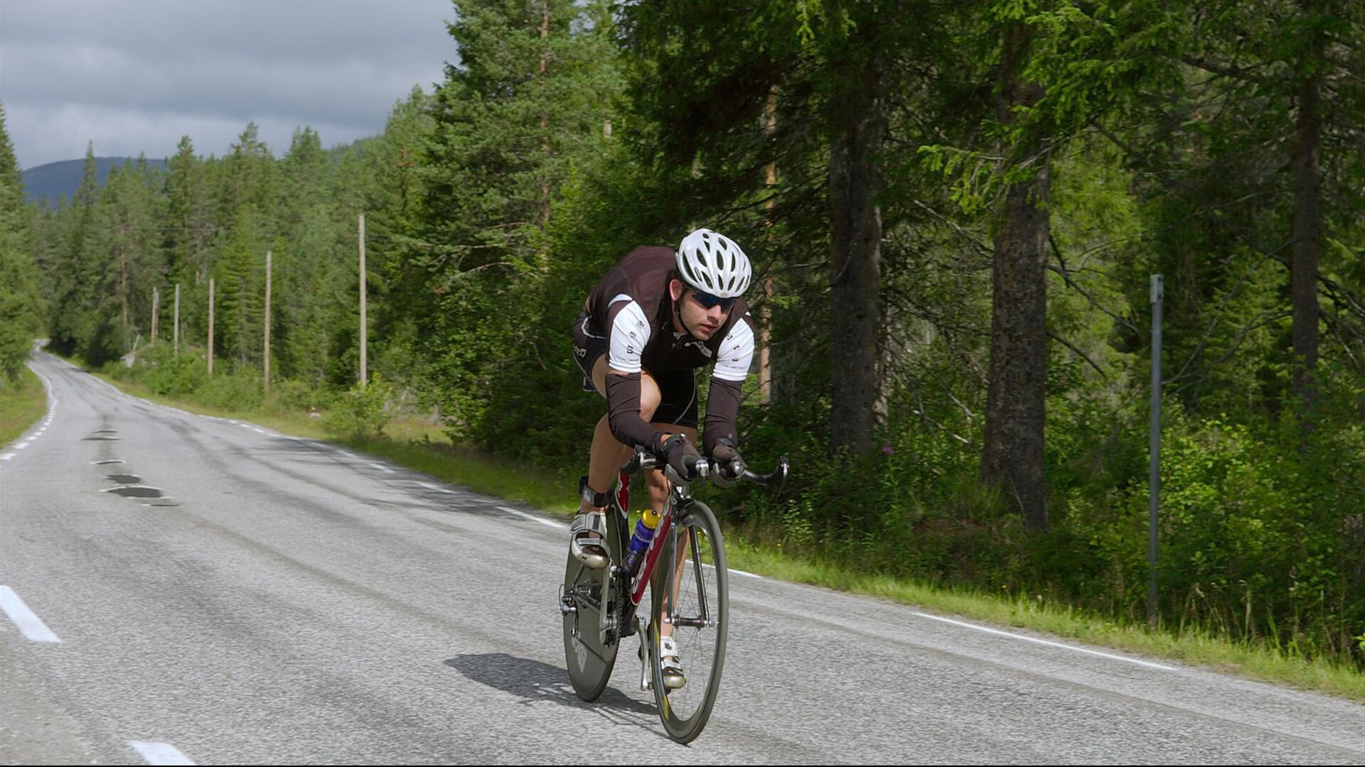 从比利亚雷亚尔到美加墨，阿克如何用一波带走哲学接管世界杯